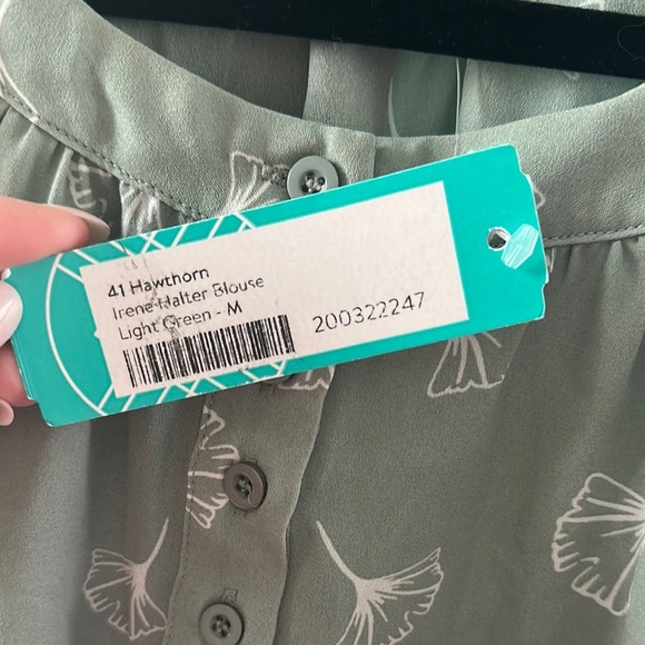 41 Hawthorn Irene Halter Blouse NWT - Picture 3 of 6